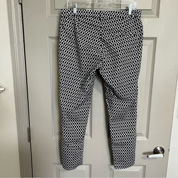H&M WOMENS BLACK & WHITE CROPPED CIGARETTE TROUSERS SIZE 12 - Picture 5 of 8